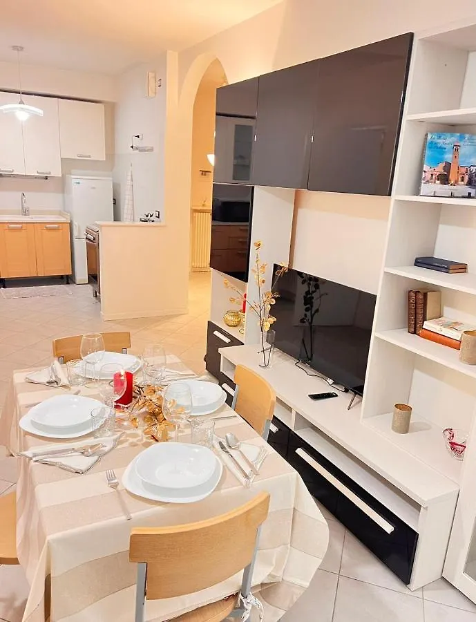 Glam Apartment Bardolino Lake View 0*,